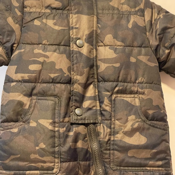 Rothschild Baby Boy Camo-Print SNOWSUIT With Hood - Picture 2 of 4